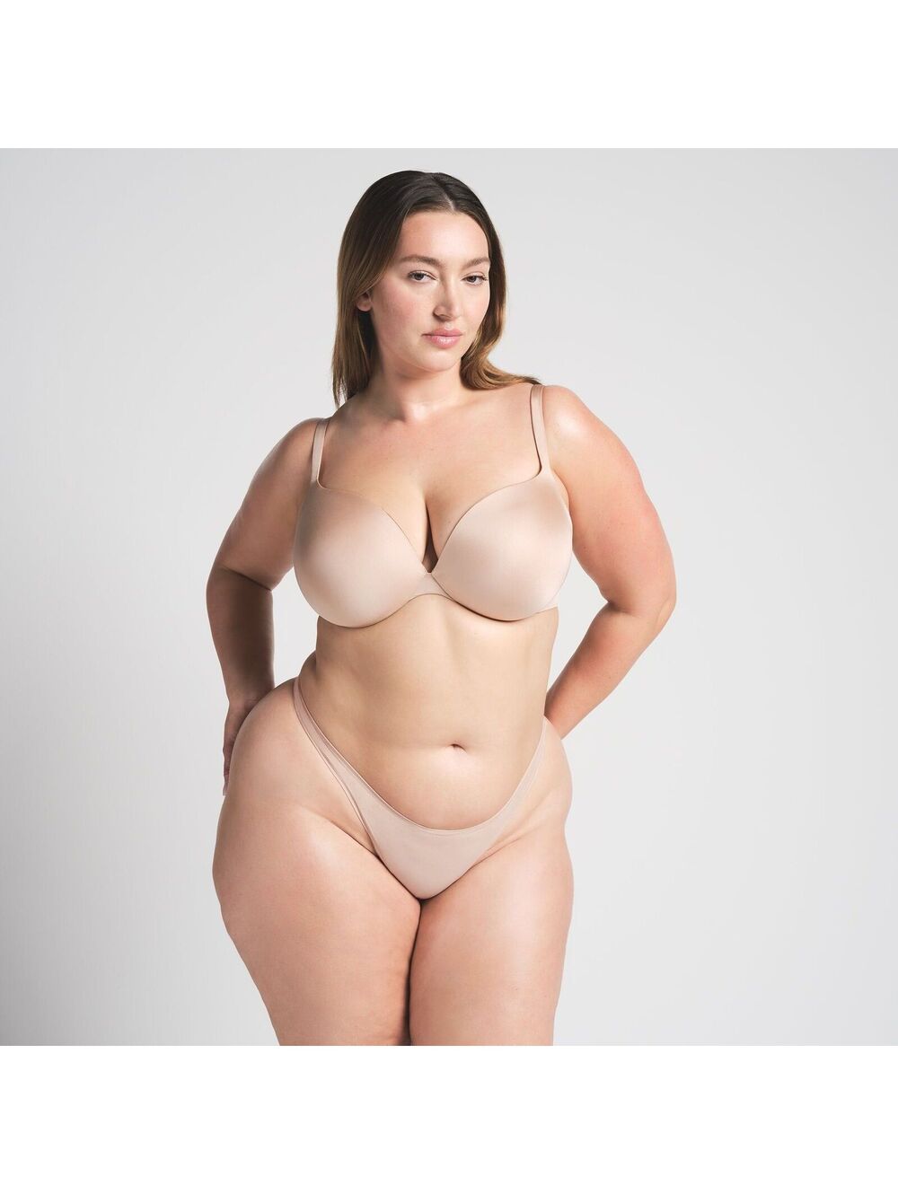 SKIMS NWT Ultimate Push-Up Plunge Bra - 34C